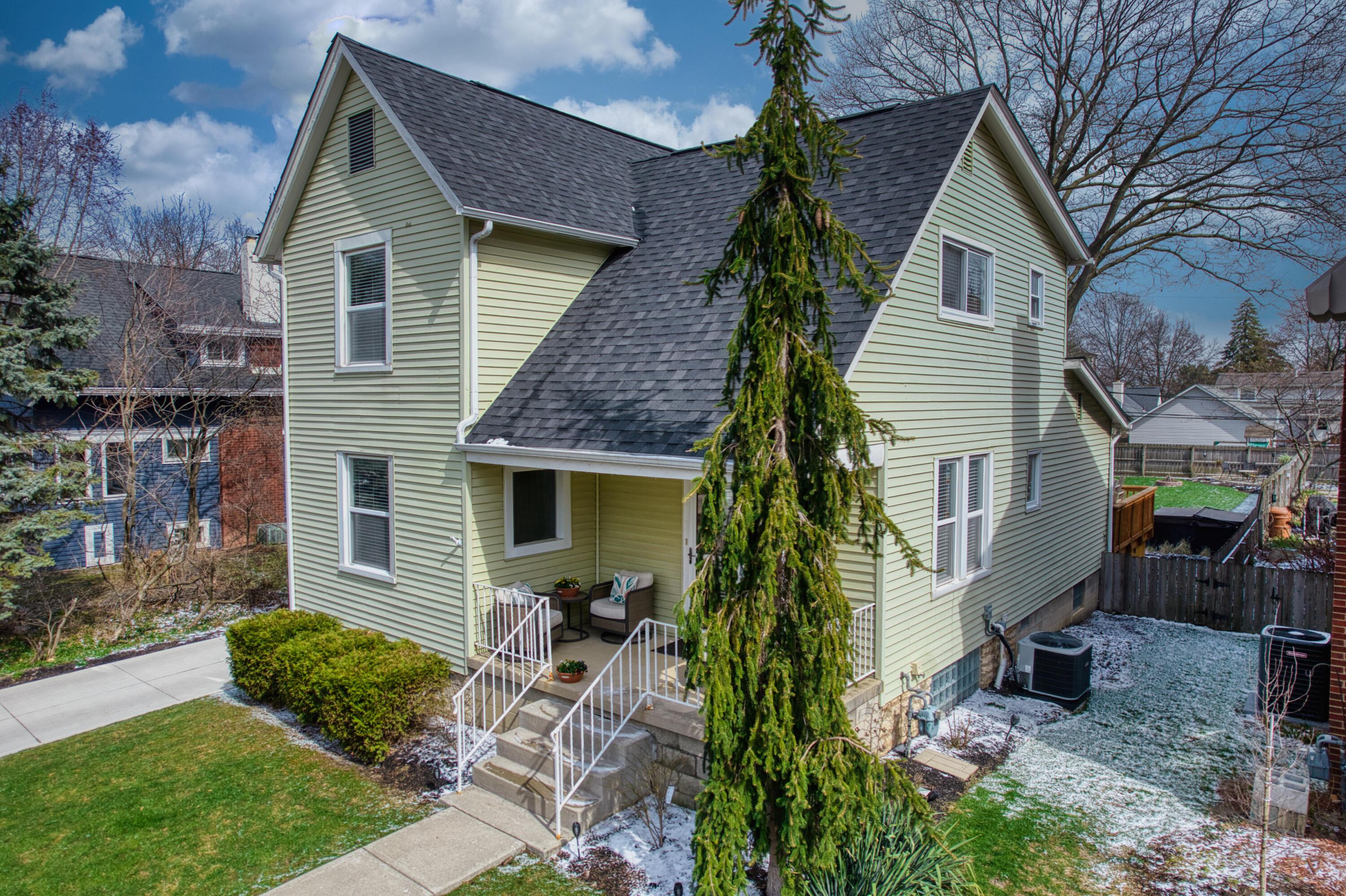 1322 Fairview Avenue