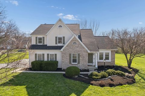 Photo of 242 Farm Creek Drive, Columbus, OH 43230 (MLS # 226009351)