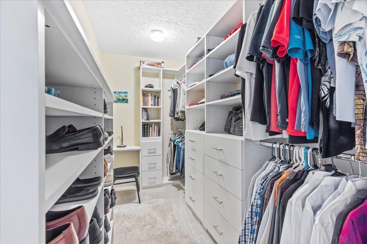 1205 Holton Road, Grove City, Ohio image 17