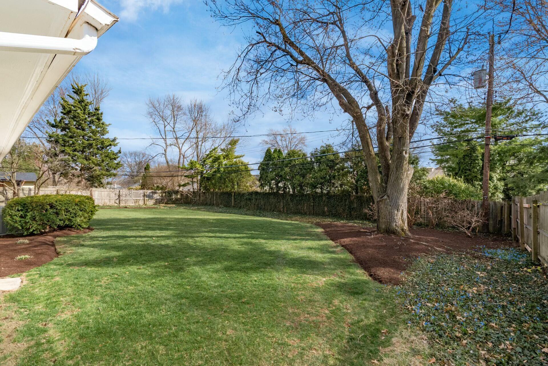1327 Friar Lane, Columbus, Ohio image 37