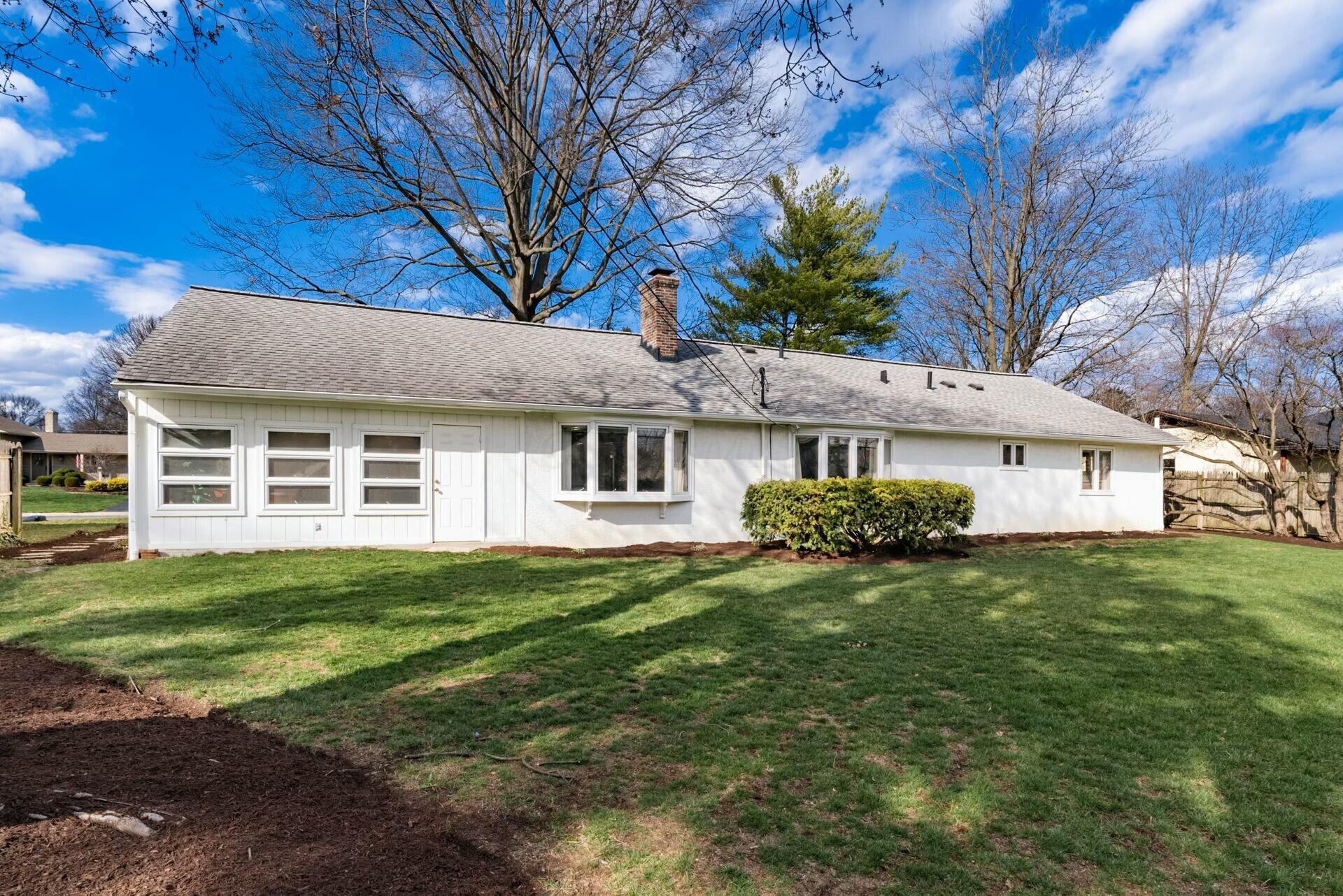 1327 Friar Lane, Columbus, Ohio image 38