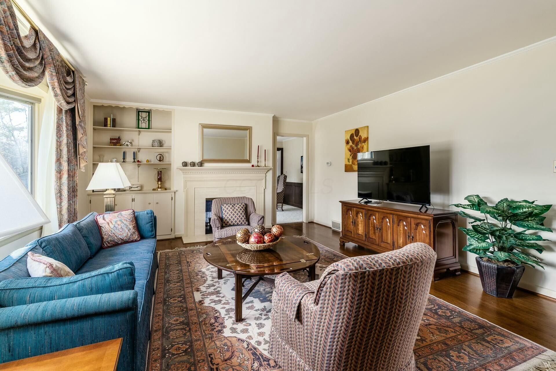 1327 Friar Lane, Columbus, Ohio image 11