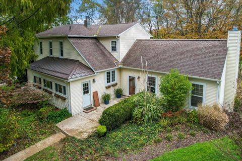 Photo of 8056 Summit Road SW, Pataskala, OH 43062 (MLS # 225041250) Photo of 8056 Summit Road SW, Pataskala, OH 43062 (MLS # 225041250)