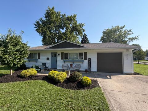 Photo of 5116 Wyandot Place, Hilliard, OH 43026 (MLS # 226028093)