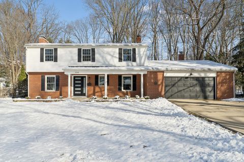 Tiny photo for 4540 Langport Road, Upper Arlington, OH 43220 (MLS # 225044815)