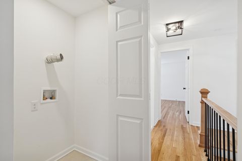 Tiny photo for 4540 Langport Road, Upper Arlington, OH 43220 (MLS # 225044815)