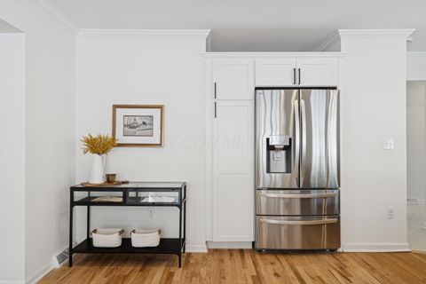 Tiny photo for 4540 Langport Road, Upper Arlington, OH 43220 (MLS # 225044815)