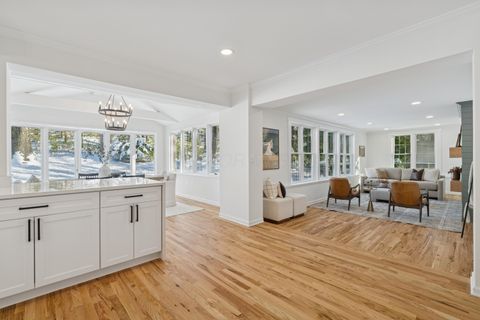 Tiny photo for 4540 Langport Road, Upper Arlington, OH 43220 (MLS # 225044815)