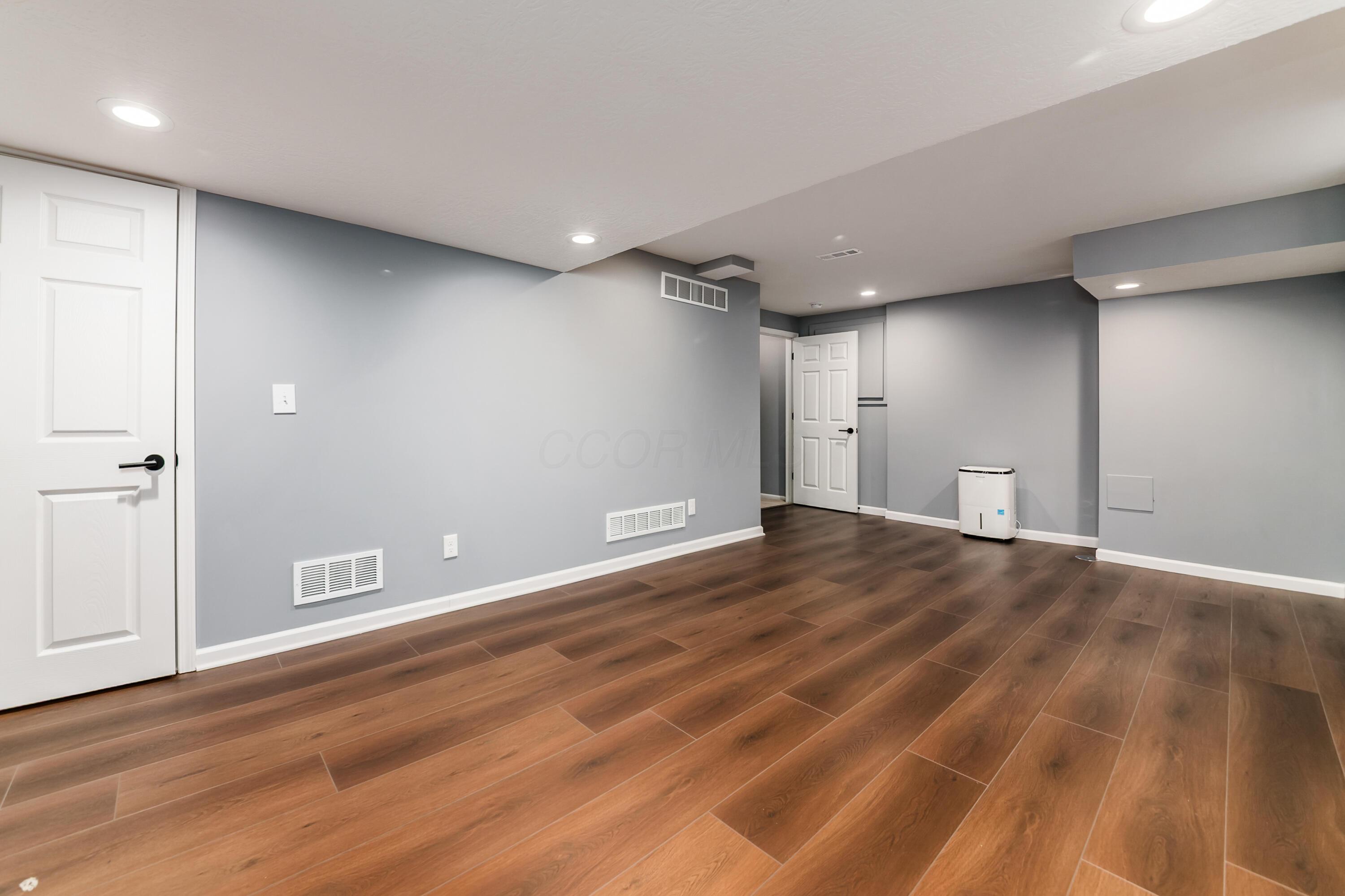 6970 Norton Crossing Street, New Albany, Ohio image 33