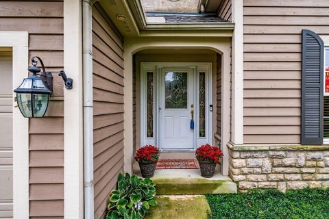 Tiny photo for 55 Brookehill Drive, Powell, OH 43065 (MLS # 226036194)
