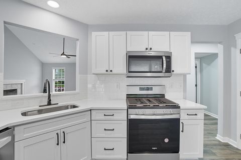 Tiny photo for 274 Stamford Drive, Powell, OH 43065 (MLS # 225037000)