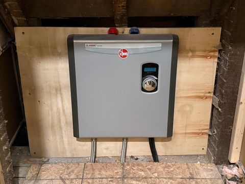 Tiny photo for 421 Walnut Street, Washington Court House, OH 43160 (MLS # 225044822)