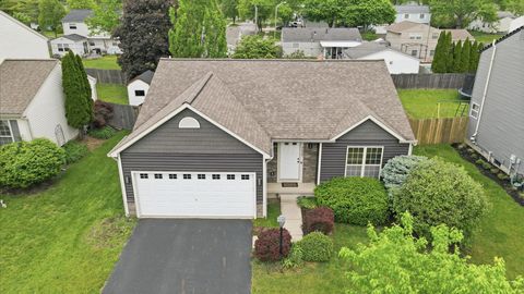 Photo of 4420 Jennydawn Place, Hilliard, OH 43026 (MLS # 226012811)