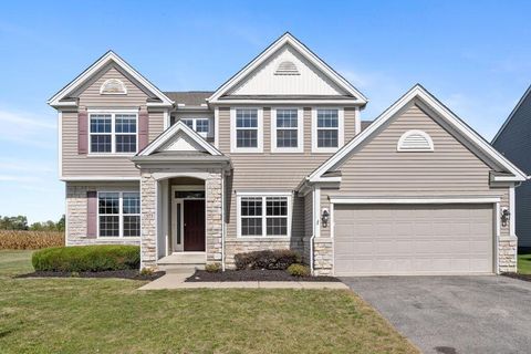 Photo of 575 Chariot Way, Marysville, OH 43040 (MLS # 225038900)