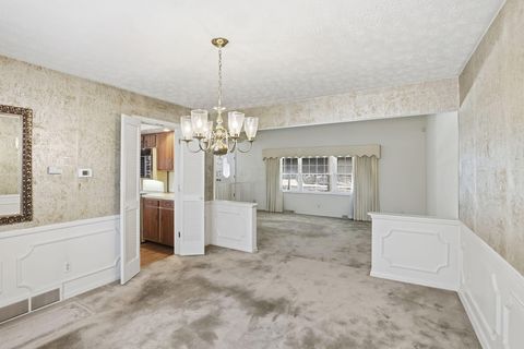 Tiny photo for 1710 Kenwick Road, Columbus, OH 43209 (MLS # 225045142)