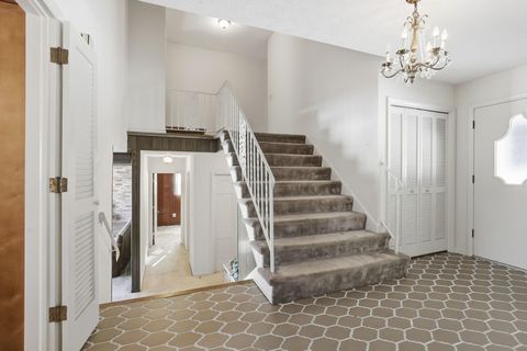 Tiny photo for 1710 Kenwick Road, Columbus, OH 43209 (MLS # 225045142)