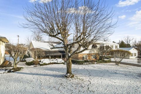 Tiny photo for 1710 Kenwick Road, Columbus, OH 43209 (MLS # 225045142)