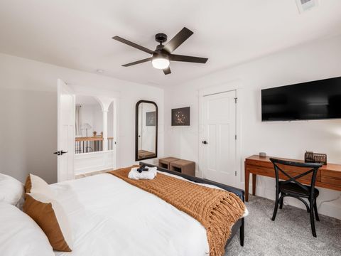 Tiny photo for 4916 Olentangy River Road, Delaware, OH 43015 (MLS # 226003227)