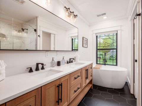 Tiny photo for 4916 Olentangy River Road, Delaware, OH 43015 (MLS # 226003227)