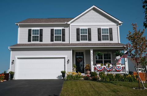 Photo of 3529 Whirla Way, Grove City, OH 43123 (MLS # 226024812)