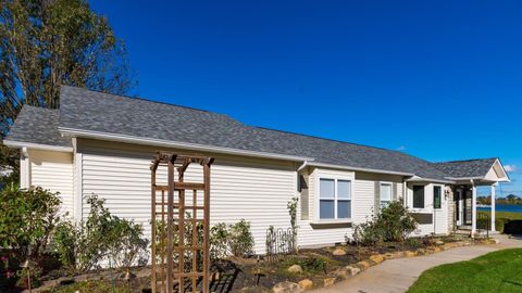 Tiny photo for 11974 Township Road 406, Thornville, OH 43076 (MLS # 225039695)