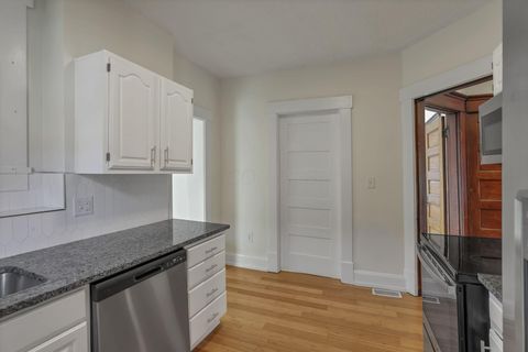 Tiny photo for 1119 E Fulton Street, Columbus, OH 43205 (MLS # 225040965)