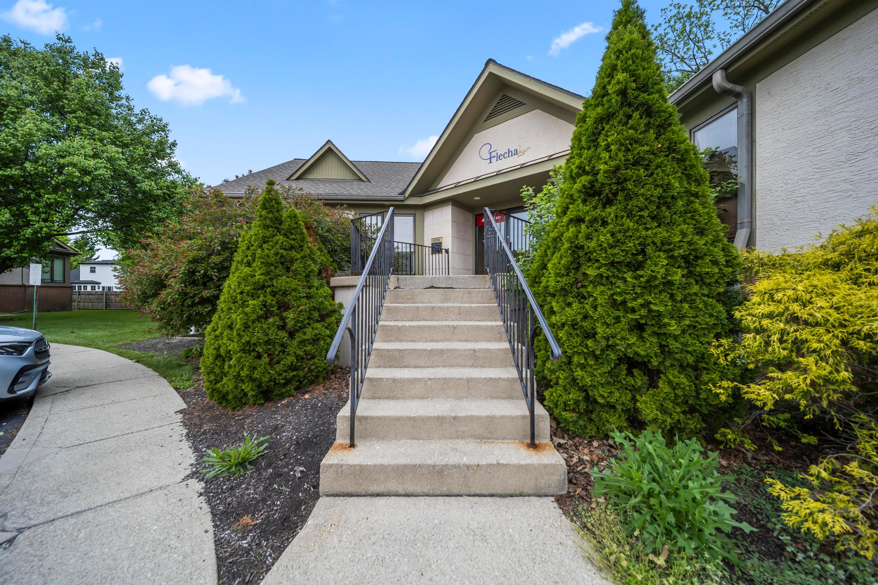 3250 W Henderson Road 103