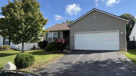 Photo of 466 Hannifin Drive, Blacklick, OH 43004 (MLS # 225039740)