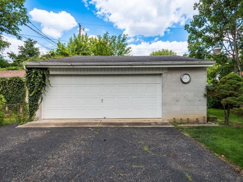 Tiny photo for 2164 Fenton Street, Columbus, OH 43224 (MLS # 226022121)