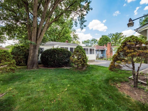 Tiny photo for 2164 Fenton Street, Columbus, OH 43224 (MLS # 226022121)