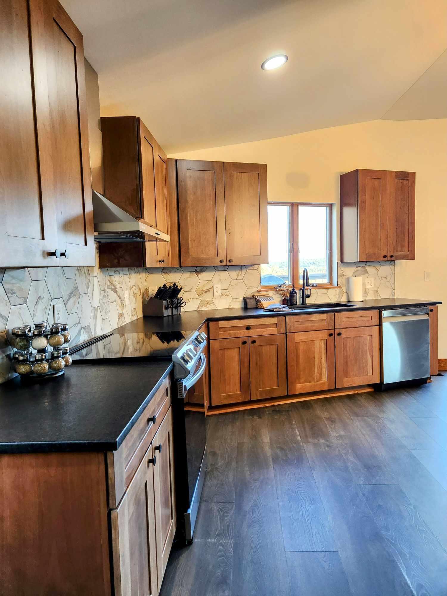 1166 Blue Valley Road, Lancaster, Ohio image 8