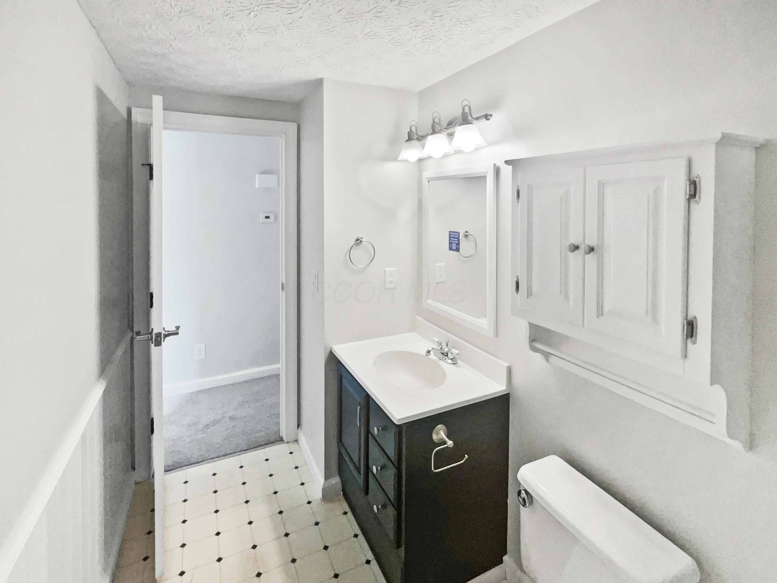 2620 Trailwind Street, Grove City, Ohio image 16