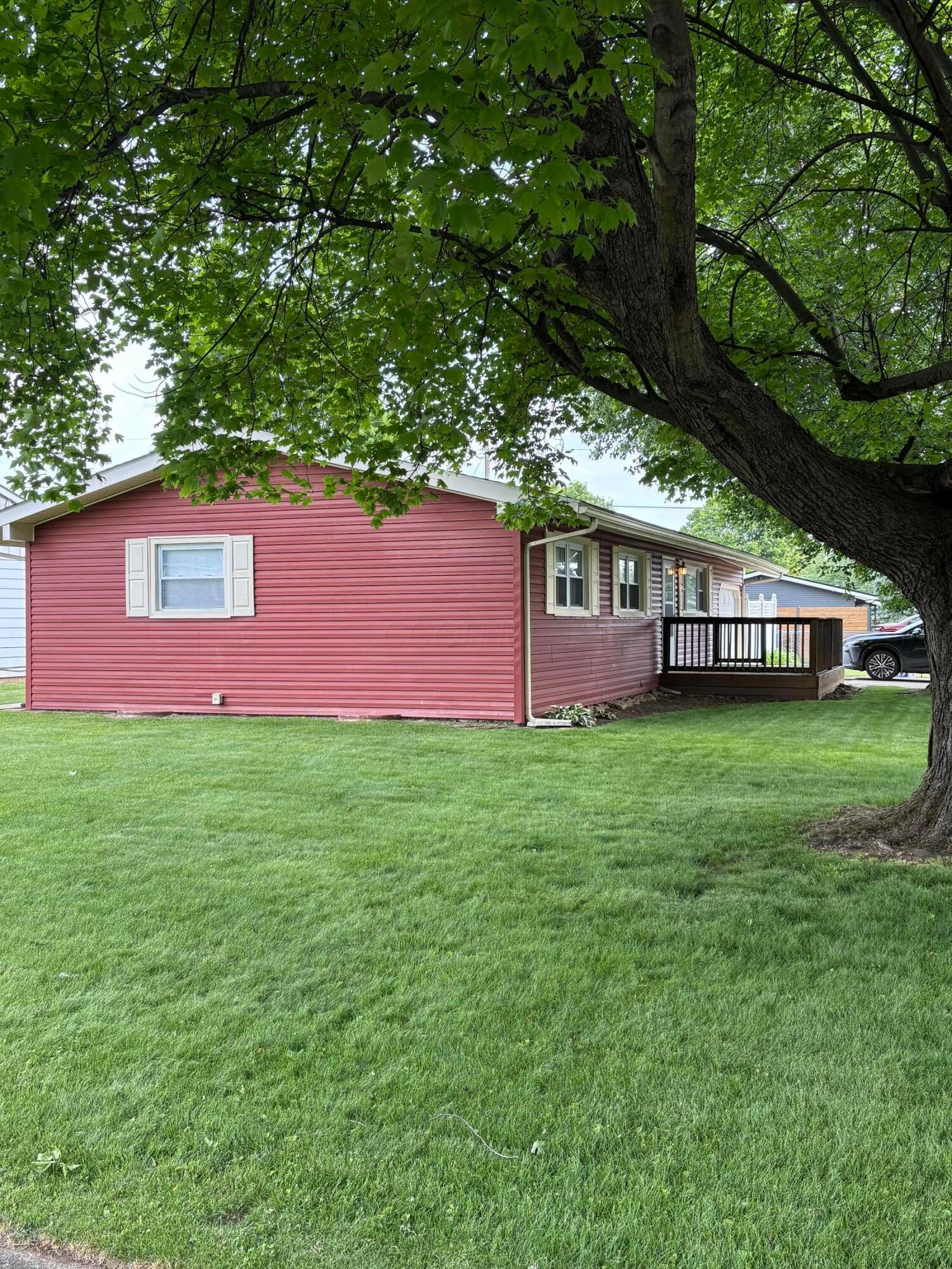 236 Fieldpoint Road