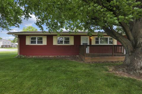 Homes For Sale - 236 Fieldpoint Road<br/> Heath, OH 43056