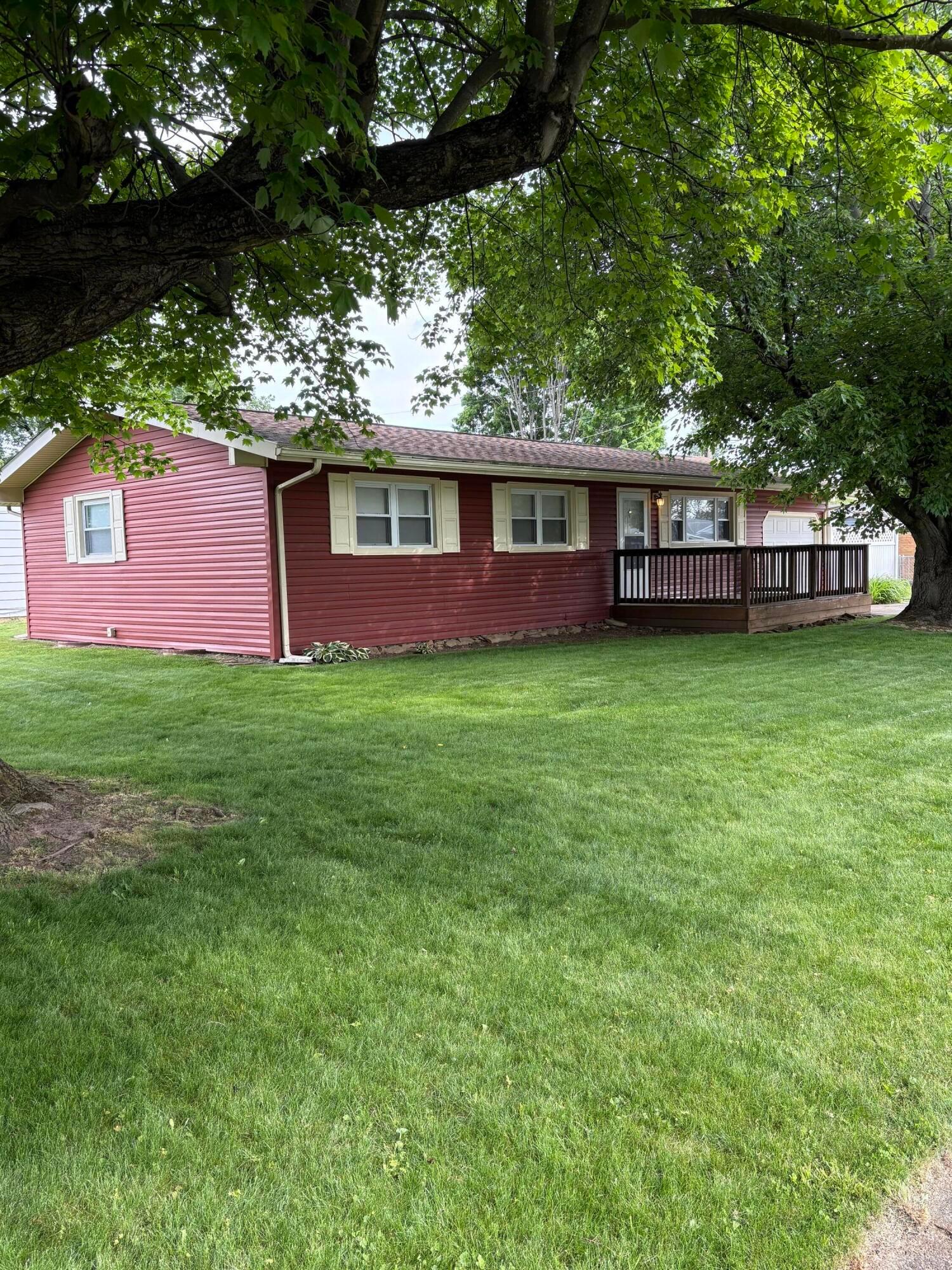 236 Fieldpoint Road
