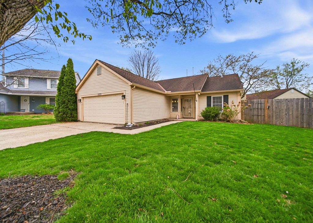 Photo of 3079 Meadowshire Court, Dublin, OH 43017 (MLS # 226011674)