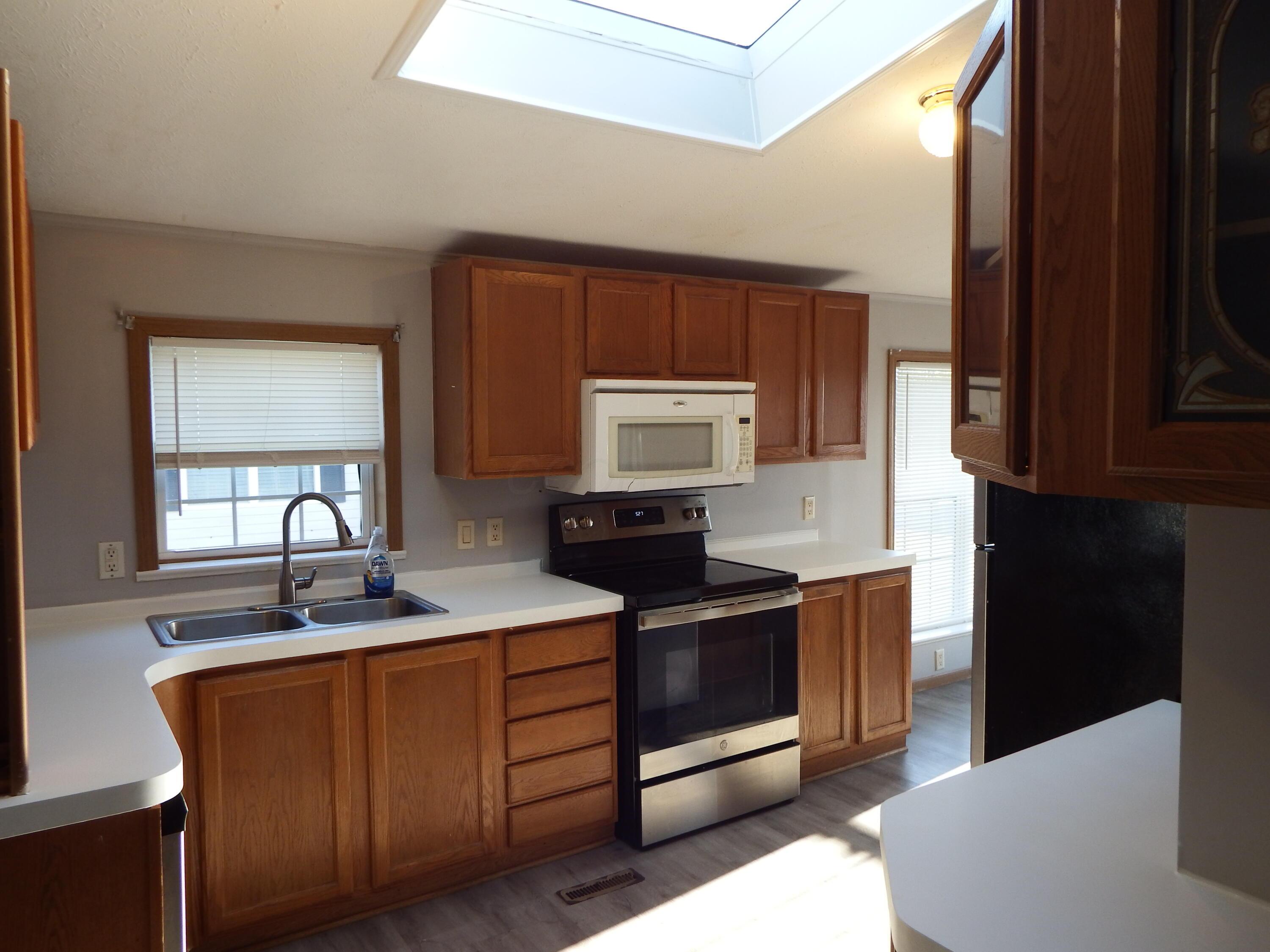 422 Lockbay Road