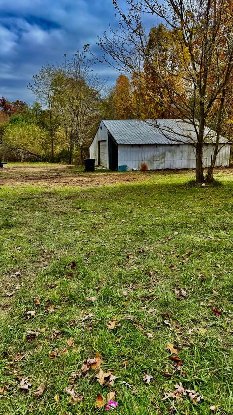 Photo of 4320 Livingston Road NE, Newark, OH 43055 (MLS # 225041428) Photo of 4320 Livingston Road NE, Newark, OH 43055 (MLS # 225041428)