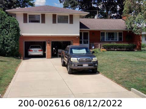 Photo of 3550 Wenwood Drive, Hilliard, OH 43026 (MLS # 226029353)