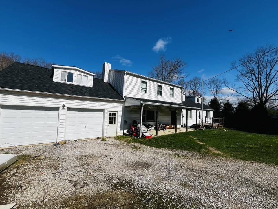 11219 Millersburg Road, Howard, Ohio image 4