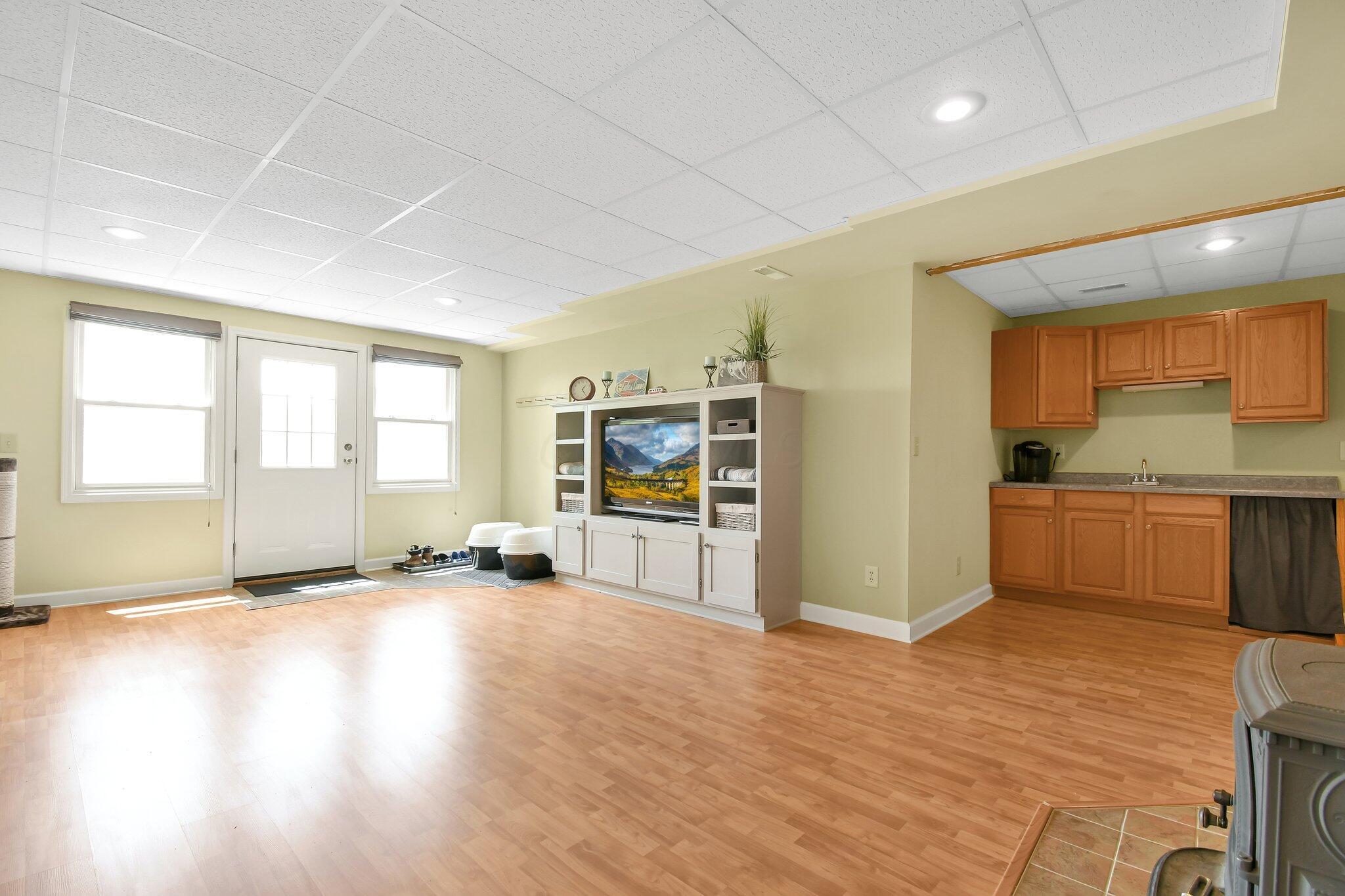 14300 Mishey Road, Fredericktown, Ohio image 27