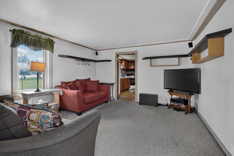 Tiny photo for 3992 White Road SE, Washington Court House, OH 43160 (MLS # 226039418)
