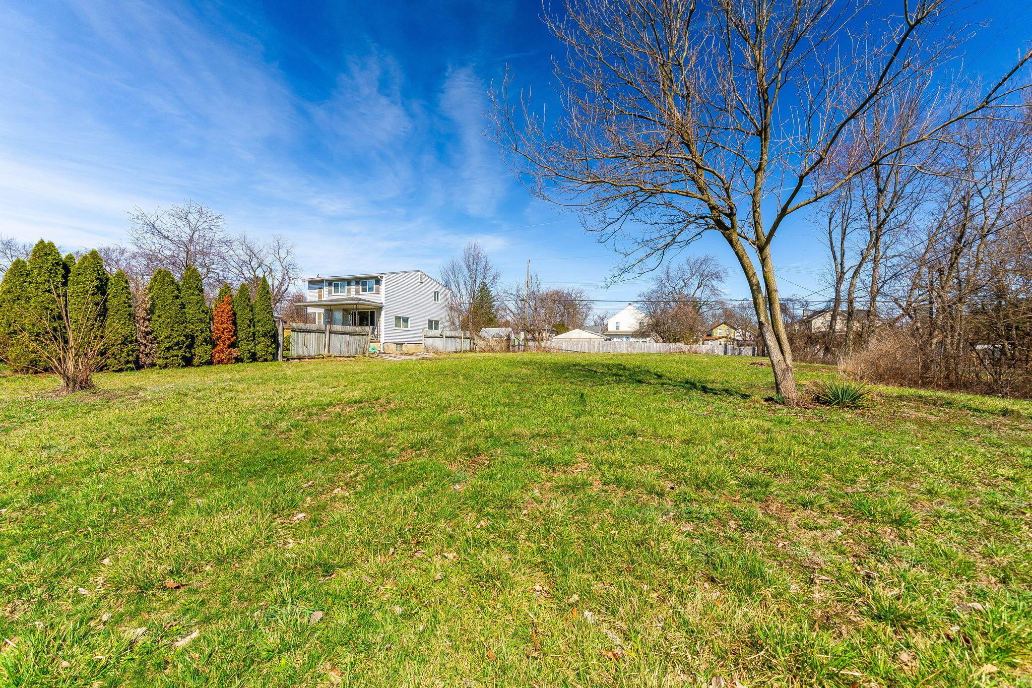 2116 Myrtle Avenue, Columbus, Ohio image 1