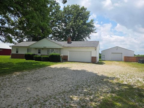 Photo of 7376 Mink Street SW, Pataskala, OH 43062 (MLS # 225025817)