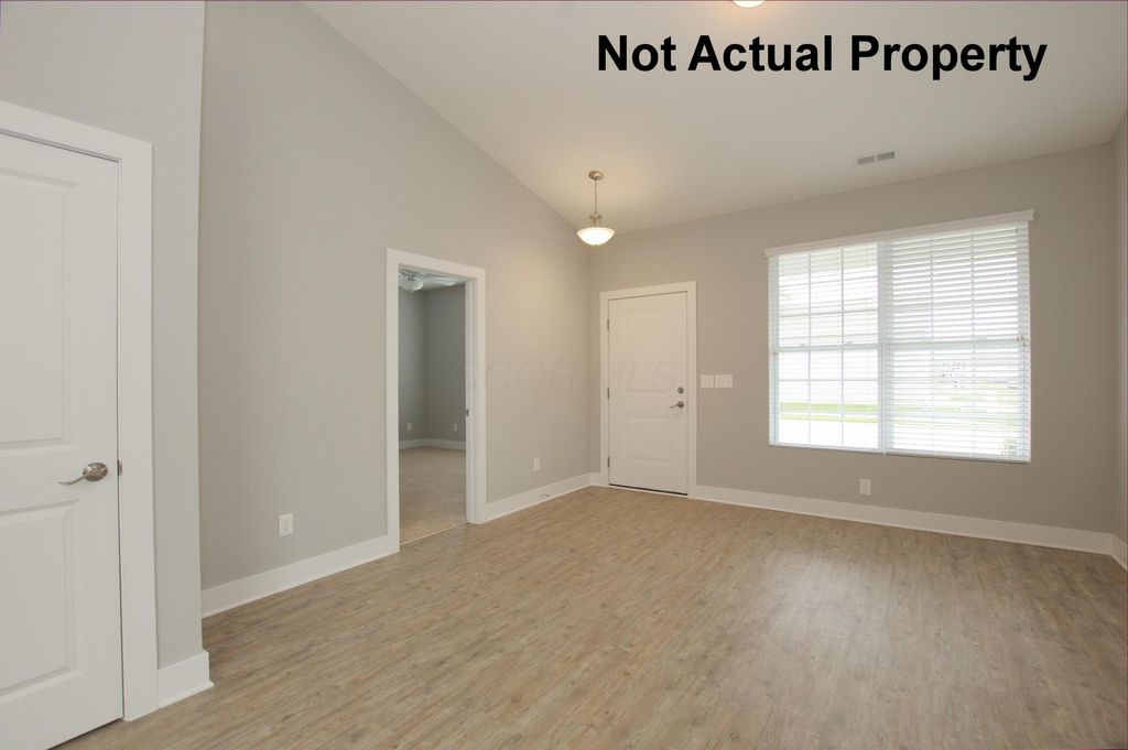 Photo of 1960 Jamesburg Street, Newark, OH 43055 (MLS # 226020601)