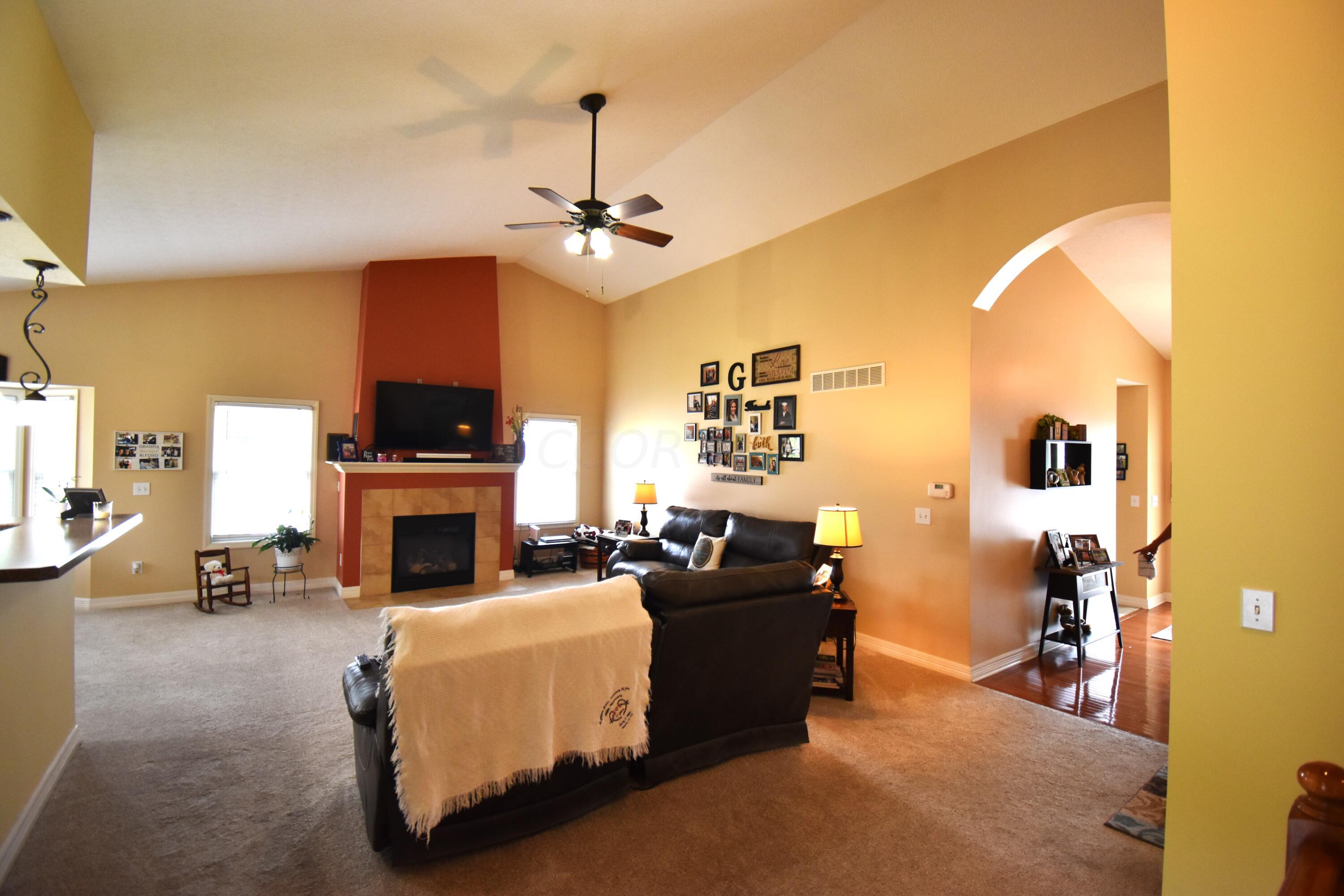 422 Wooster Street, Pickerington, Ohio image 4