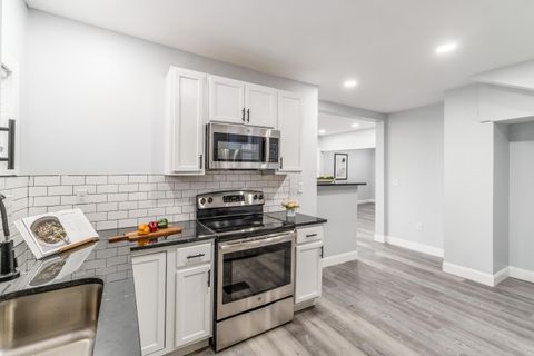 Tiny photo for 1036 Miller Avenue, Columbus, OH 43206 (MLS # 225045535)