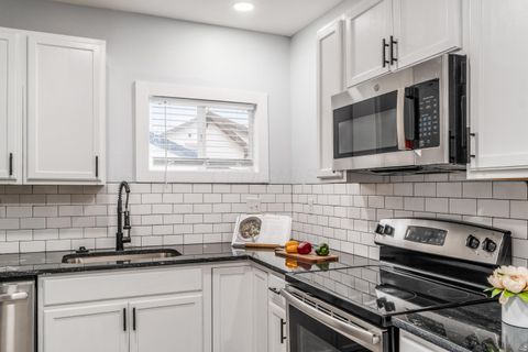 Tiny photo for 1036 Miller Avenue, Columbus, OH 43206 (MLS # 225045535)