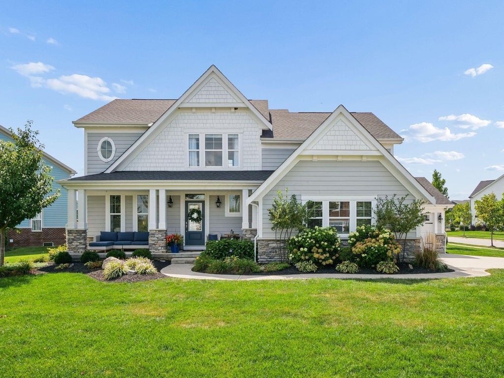 Photo of 11607 Poppyseed Drive, Plain City, OH 43064 (MLS # 226034765)