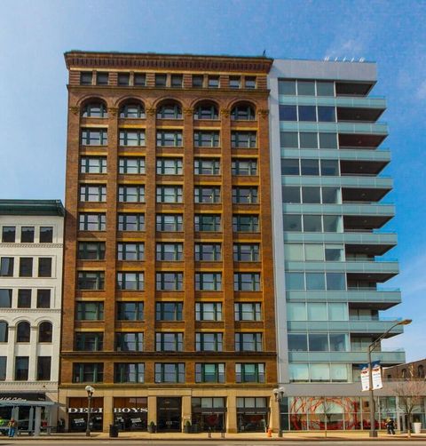 Tiny photo for 145 N High Street 400 #400, Columbus, OH 43215 (MLS # 226002910)